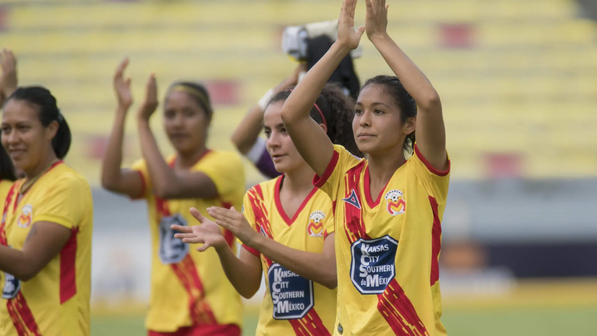 1309 MONARCAS FEMENIL (2)